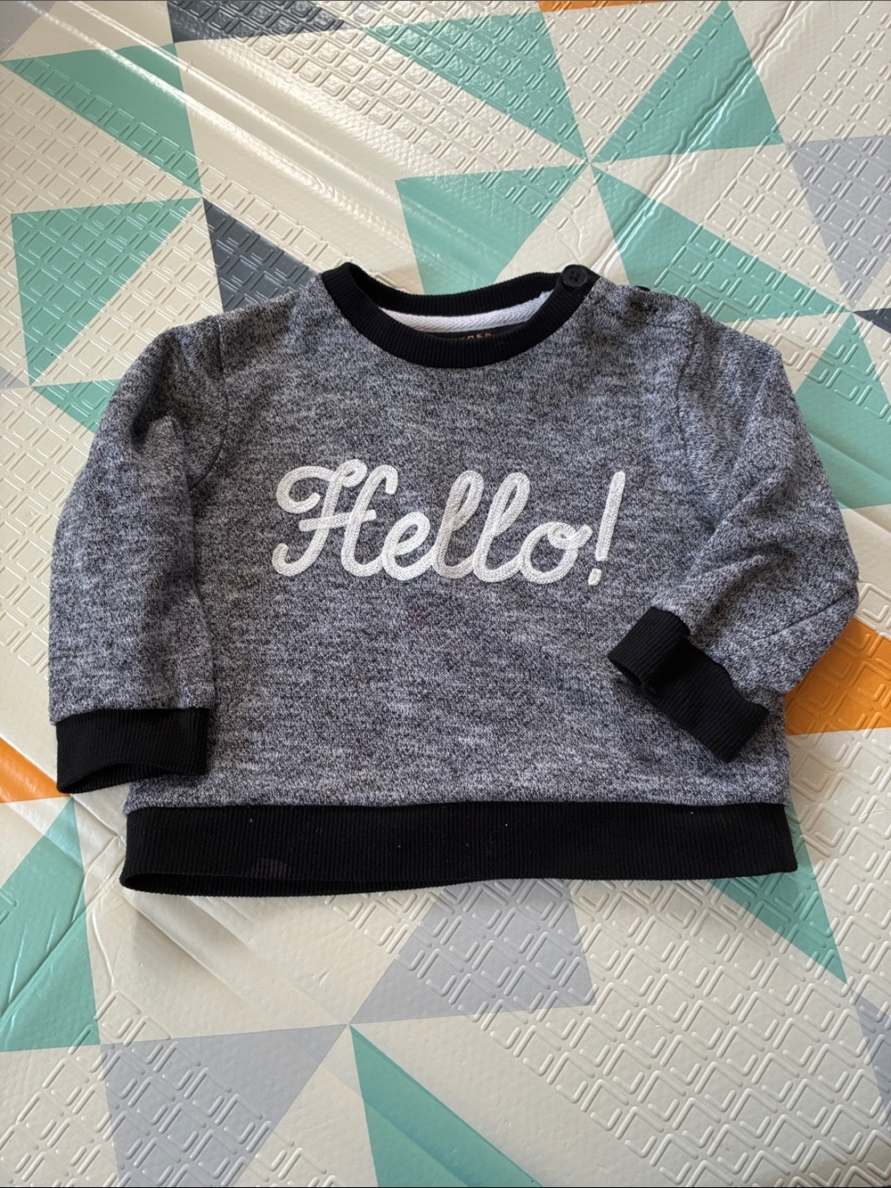20/25$ 🧸 Kids Grey 'Hello!' Sweatshirt Top